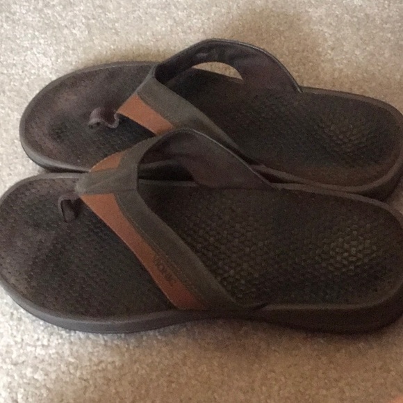 Men’s Vionic Sandals - Picture 3 of 3
